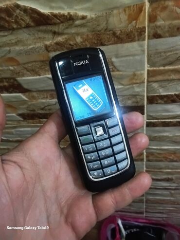 телефон флай металлический корпус: Nokia 1, < 2 ГБ, цвет - Черный, Кнопочный