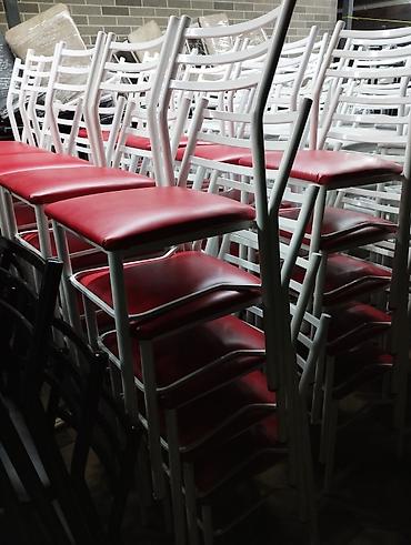 Табуретки: Железные новые стуля. Темир стул. Для кафе. Кухонные стуля. Швеяга — 21