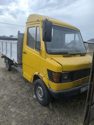 внедорожные шины: Жеңил жүк ташуучу унаа, Mercedes-Benz, 3 т, Колдонулган