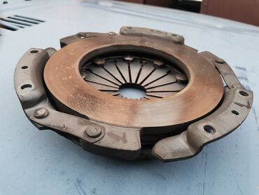 Auto delovi: Korpa kvačila Lada Karavan, Lada Niva i stariji modeli Lada broj — 8