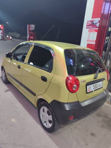 машина расрочкага: Chevrolet Matiz: 2007 г., 0.8 л, Механика, Бензин, Седан