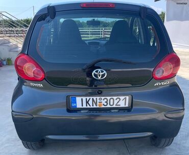 Toyota: Toyota Aygo: 1 l. | 2009 έ. Χάτσμπακ — 6