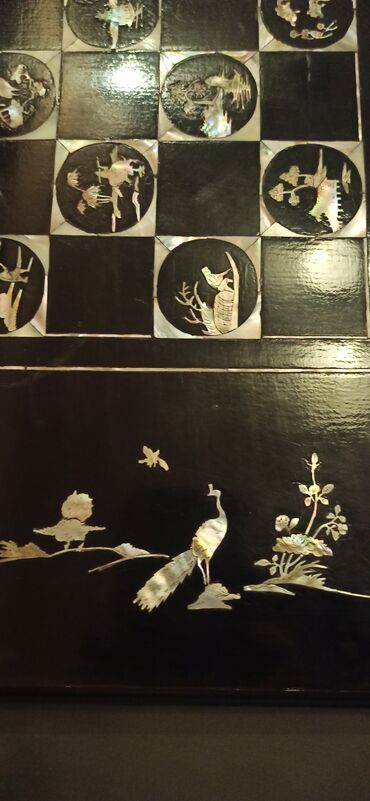 Sandıqlar: Əl işinə bənzər lak qutusu – şərq nağılı üslublu miniatür rəsmlə. - — 13