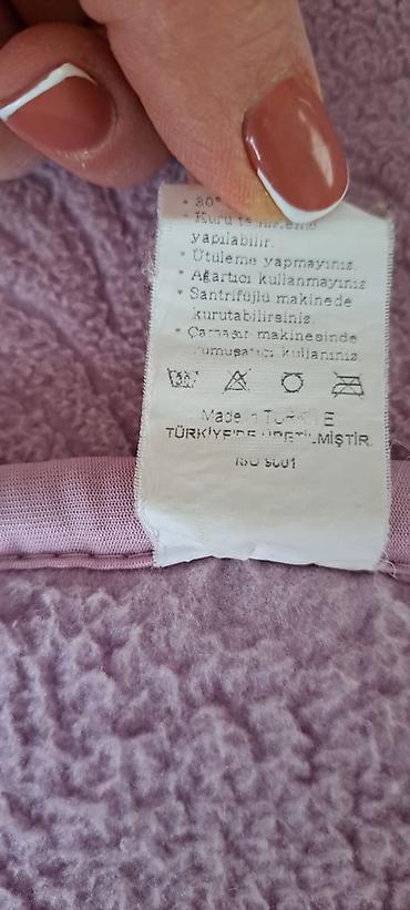 divan ustu ortuk: Yataq üçün İşlənmiş rəng - Bənövşəyi Yataq örtüyü — 2