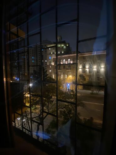 Mağazalar: Yasamal rayonu Dovlet Statistika Komitesinin yani bina prospektin — 27