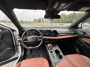 samara 2115: Changan X5 Plus: 2025 г., 1.5 л, Автомат, Газ, Кроссовер — 2