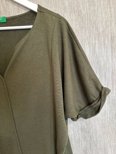 Haljine: Benetton S (EU 36), bоја - Maslinasto zelena, Kratkih rukava na lalafo.rs — 6 Haljine: Benetton S (EU 36), bоја - Maslinasto zelena, Kratkih rukava — 6