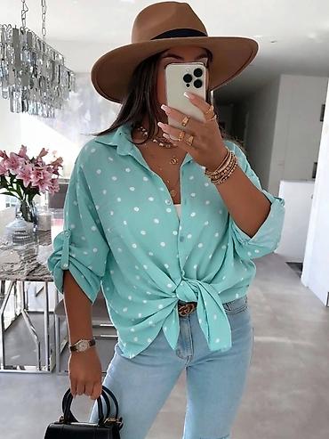 Košulje: Ženska košulja na tufne, ležernog kroja
2500 din — 4