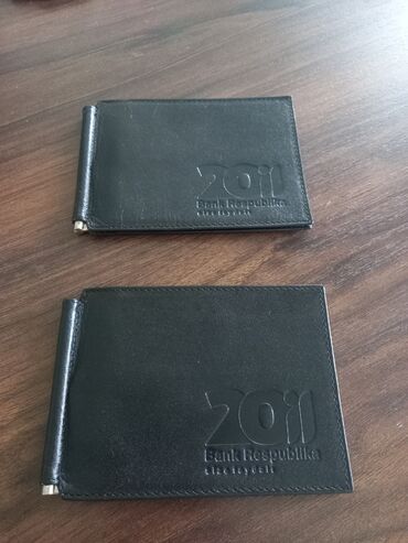 Kurtkalar: TƏZƏ. Təmiz deri kart qabı sened qabı. Biri 15 manat. Koja temiz
