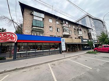 store: 2 комнаты, 43 м², Площадь Ала-Тоо Хрущевка, 4 этаж, Старый ремонт — 4
