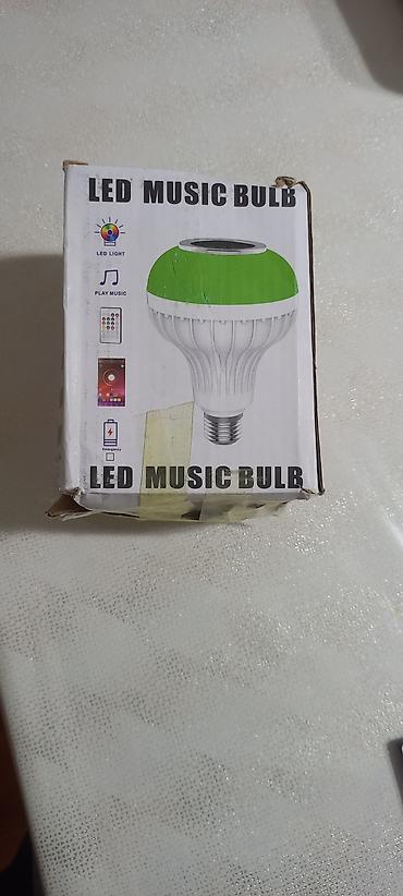 LED lampalar: Lampa hər rəngli pultla idarə olunan işıq trend yoldan gəlib ustundə — 1