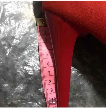 Tuflilər: Tuflilər, Ölçü: 37, rəng - Qırmızı, İşlənmiş — 4