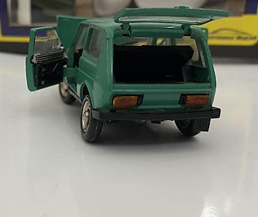 Модели автомобилей: Продаю масштабную металлическую модель СССР Нива 2121-Скиф(с прицепом — 7