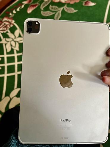 i̇pad: Планшет, Apple, память 256 ГБ, 11" - 12", 5G, Б/у, Классический цвет - Белый — 3