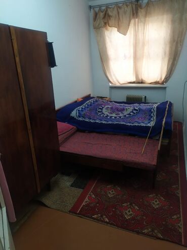 квартира обмен на частный дом: 2 комнаты, 52 м², 104 серия, 1 этаж