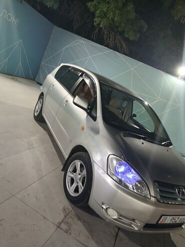 купить машины: Toyota Ipsum: 2003 г., 2.4 л, Автомат, Бензин, Вэн/Минивэн