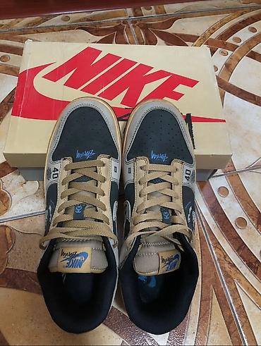 кроксы 41: Эркектердин кроссовкасы, 43, Nike, Жаңы, түсү - Саргыч боз, Өзү алып кетүү, Акылуу жеткирүү — 3