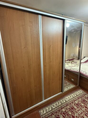 сколько стоит встроенный шкаф купе 3 метра: Шкаф купе, С зеркалом, ЛДСП