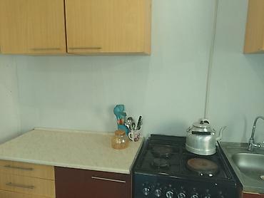малосемейка: 36 м², С мебелью частично — 9