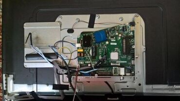 Aksesoari za TV i video: VIVAX smart led TV 32" 32LE74SM u delovima Main-Power board TP — 3