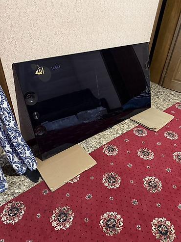 под телевизор: Телевизор SONY BRAVIA длина 168 см Имеются дефекты в изображении, могу — 3