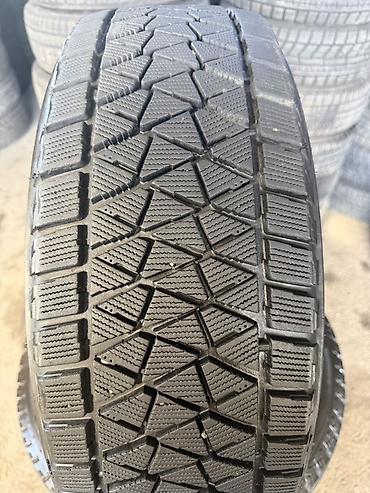 bridgestone blizzak: Комплект зимних шин Bridgestone Blizzak DM-V2 - Размер: 235/65 R17 - — 2