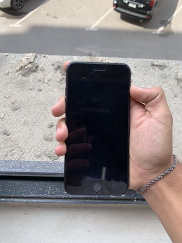 iphone 2ci əl: IPhone 7 Plus, 32 ГБ, Черный, Отпечаток пальца, Face ID