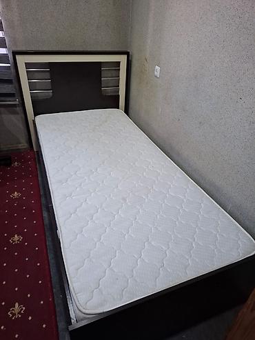 Tək nəfərlik döşəklə birgə çarpayı dəsti. - Ölçü: təxmini 90x190 sm lalafo.az -da Tək nəfərlik döşəklə birgə çarpayı dəsti. - Ölçü: təxmini 90x190 sm
