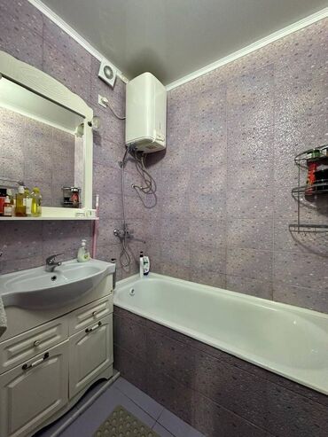 продаю дом район политеха: 3 комнаты, 87 м², Элитка, 9 этаж, Евроремонт