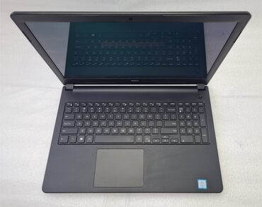 Dell: Intel Core i3, 8 GB, 15.6 "