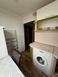 Uzunmüddətli kirayə mənzillər: Bileceride ploşada yaxin daxili qosunlara yaxin 5/4 mertebesinde 3 — 11