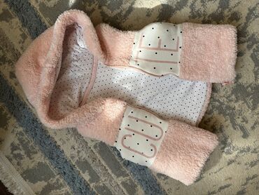 Верхняя одежда: Комбинезон с сердечками😍 Размер 6-12мес. Очень удобный) мягкий) — 15