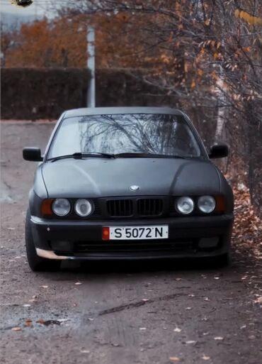 BMW: BMW 5 series: 1991 г., Седан — 2