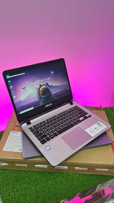 Ноутбуки: Ноутбук, Asus, 8 ГБ ОЗУ, Intel Core i3, 14 ", Б/у, Для несложных задач, память SSD