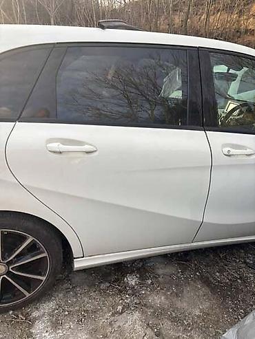 automobile rs: VRATA W246 ZA MERCEDES BENZ B KLASA, B 150, B 160 . OD 2012. DO — 2