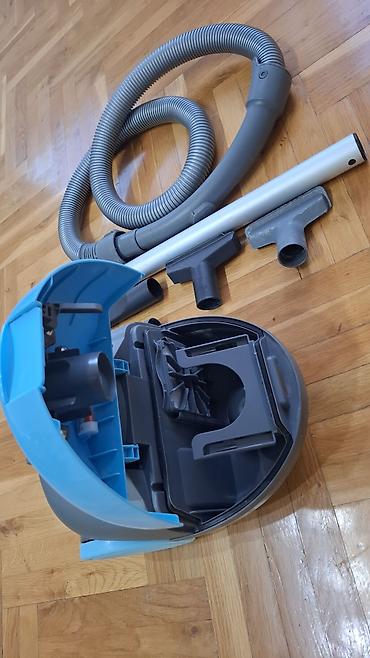 zepter usisivac na vodu: VOX SL121B 1400W usisivač, bukvalno kao nov, jako je malo korišćen — 10