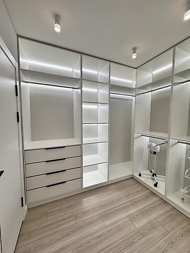 Продажа квартир: 3 комнаты, 131 м², Элитка, 10 этаж, Дизайнерский ремонт at lalafo.kg — 9 Продажа квартир: 3 комнаты, 131 м², Элитка, 10 этаж, Дизайнерский ремонт — 9