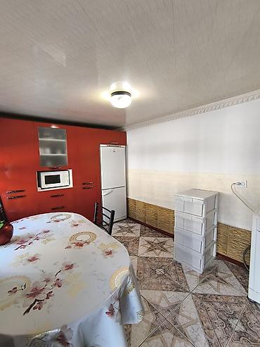Продажа коттеджей и домов: 3 комнаты, 60 м², 4 соток, Бишкек, Риэлтор at lalafo.kg — 3 Продажа коттеджей и домов: 3 комнаты, 60 м², 4 соток, Бишкек, Риэлтор — 3