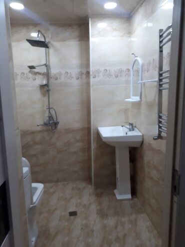 Uzunmüddətli kirayə mənzillər: Xətai rayonu Əhmədli metrosunun yaxınlığında,11 mertebeli binanın 2-ci — 16