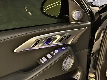 Транспорт: BMW XM: 2024 г., 4.4 л, Автомат, Гибрид, Внедорожник — 10