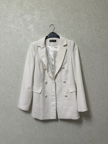 Çimərlik geyimləri: Ağ rəngli qadın penceyı 5 azn 0702342666