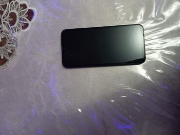 redmi not 10 c: Samsung a15. rengi dark blue. ela veziyetdedi ustunde 2 kabro verilir