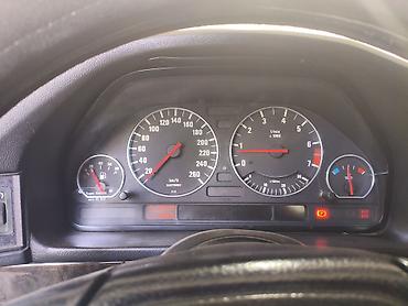усы е34: BMW 5 series: 1995 г., 2.5 л, Механика, Бензин, Седан — 4