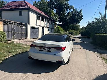 highlander 2012: Toyota Avalon: 2021 г., 2.5 л, Автомат, Гибрид, Седан — 4