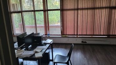 сдача в аренду офисных помещений: Ижарага берем Офистик, 35 кв. м, Административдик имаратта, Өзүнчө кире бериши менен