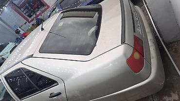 xarab masin: Chery Amulet sedan – 4 qapı, bej rəng. - Yanacaq: benzin - Kuzov — 3