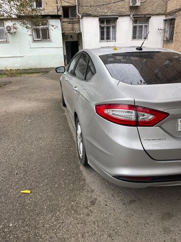Ford: Ford Fusion: 1.5 l | 2016 il 180000 km Sedan — 10