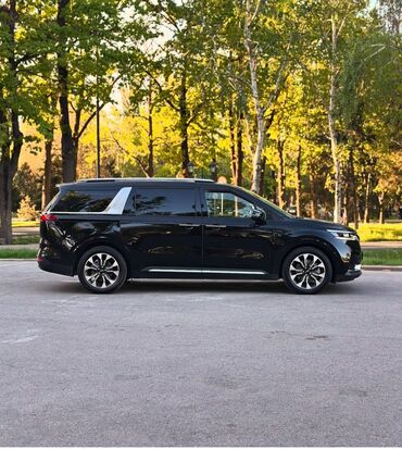 капият: Kia Carnival: 2023 г., 3.5 л, Автомат, Бензин, Минивэн