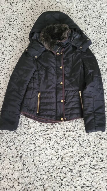 cropp zimske jakne: H&M, XS (EU 34), Sa postavom, Krzno