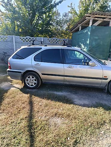 измельчитель камня: Honda Civic: 2000 г., 1.8 л, Механика, Бензин, Универсал — 4